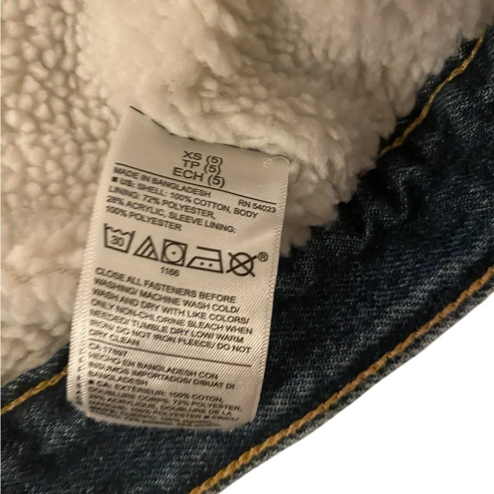 Old Navy Kid’s Sherpa Blue Denim Jean jacket outerwear western cabincore kids